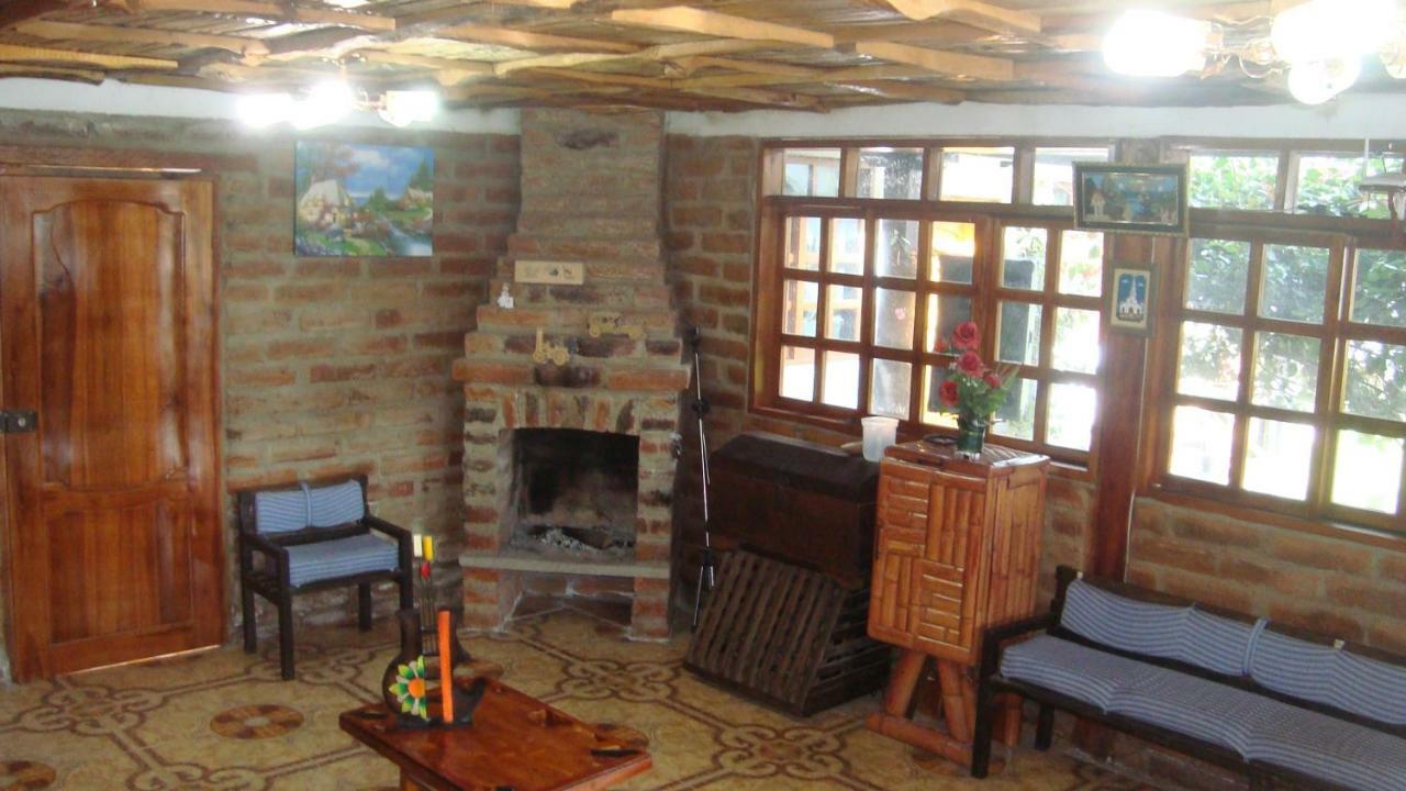 El Descanso “The Rest” Otavalo Extérieur photo